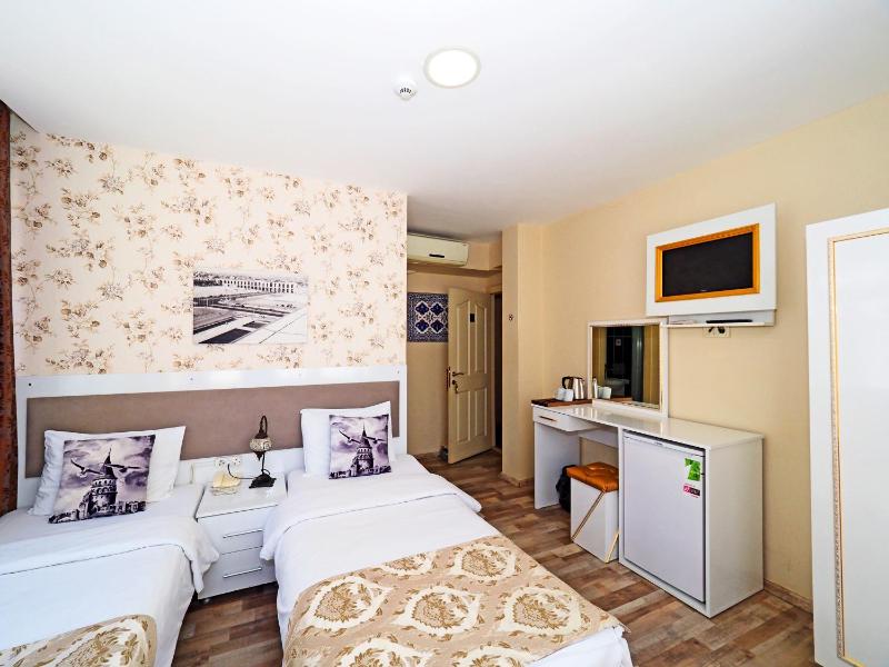 Standard Single Room image 3