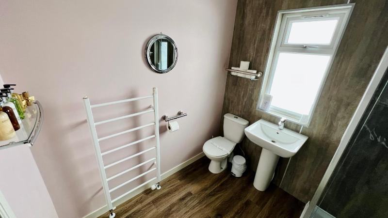 Triple Room with Mountain View image 4