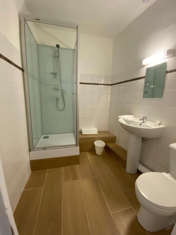 Comfort Triple Room image 3