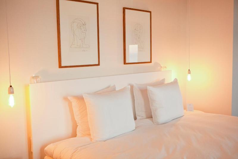 Vesper Terrace Suite image 1