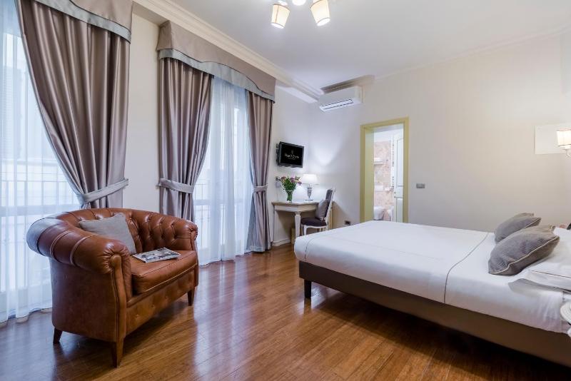 Superior Double or Twin Room image 1