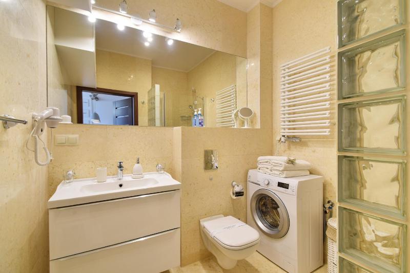 Private apartment Sulkowskiego - image 29