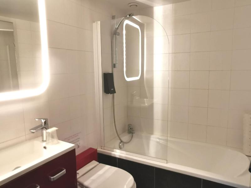 Superior Double Room image 3