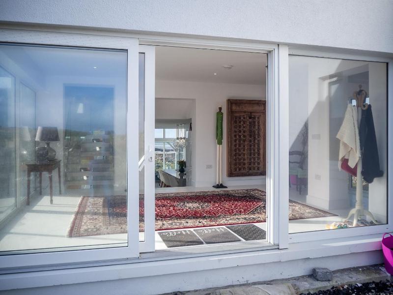 Doleen Quay House - image 11