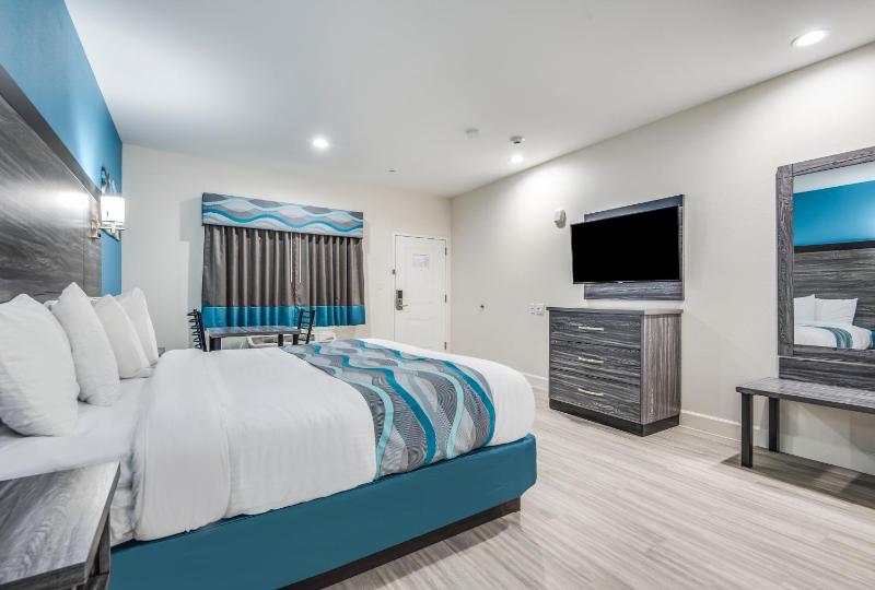 Americas Best Value Inn & Suites Houston at Hwy 6 - image 23