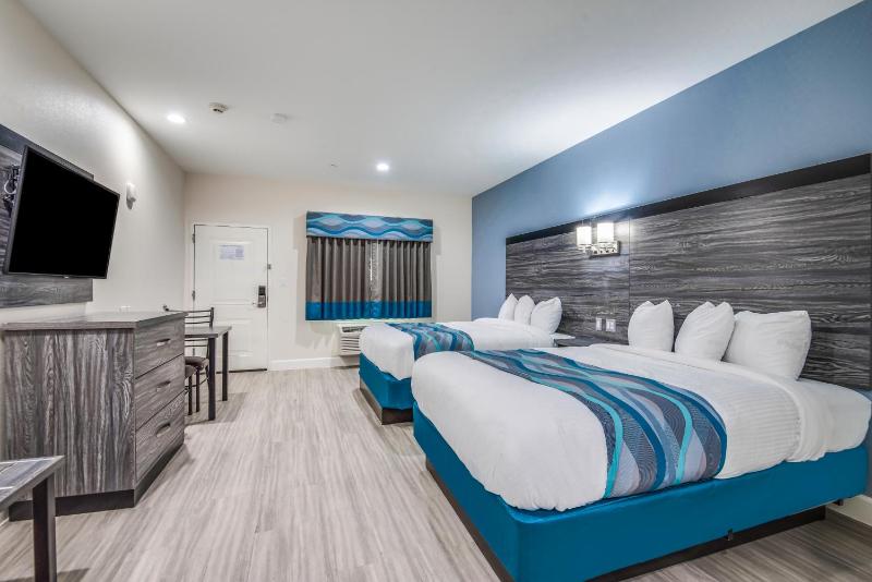 Americas Best Value Inn & Suites Houston at Hwy 6 - image 11