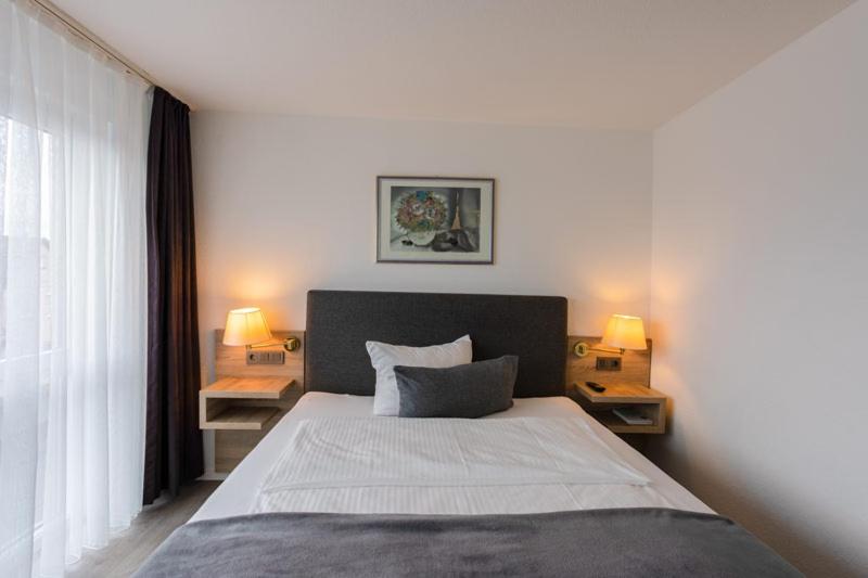 Single Room image 4