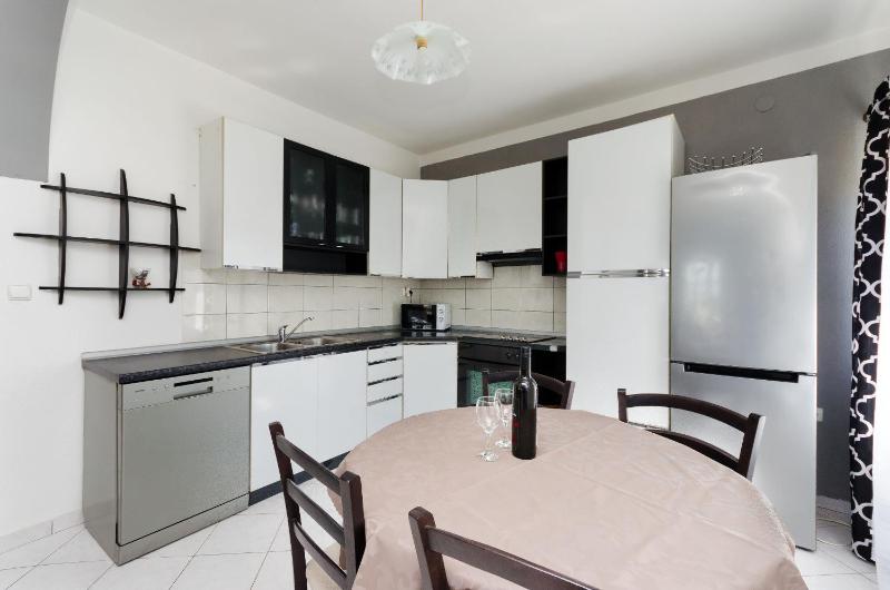 Apartment Marica - image 8
