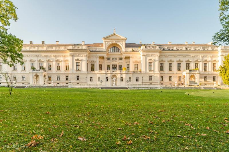 Duplex Apartment image 3