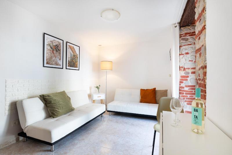Superior Apartment image 4