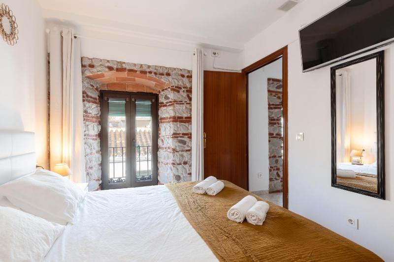 Deluxe Apartment image 1
