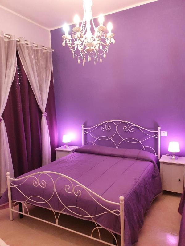 Double Room with Private Bathroom image 1