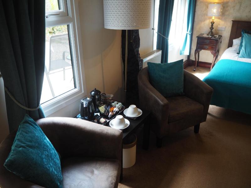 Superior Double Room image 2