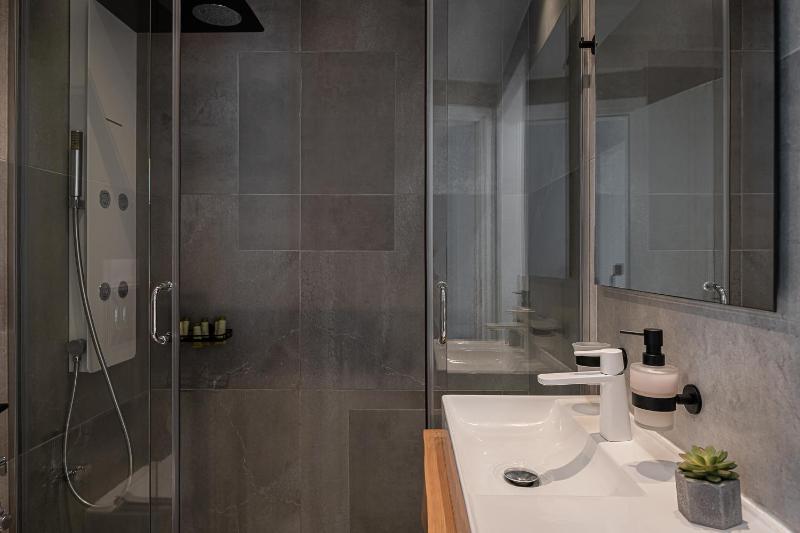 Elia Penthouse - image 6