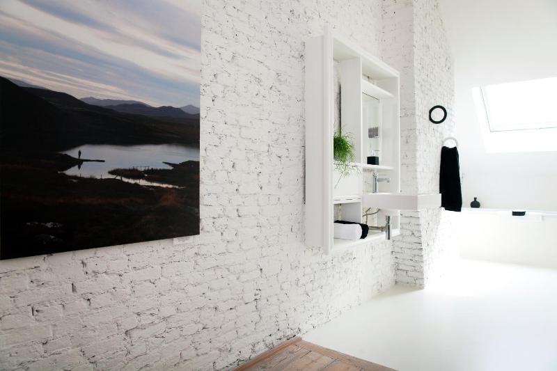Penthouse Suite image 2