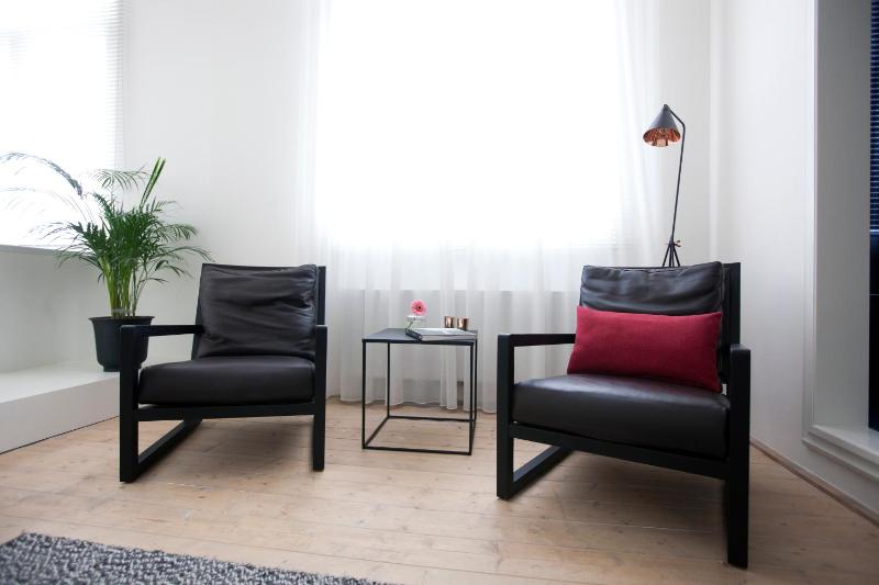 Superior Suite image 4