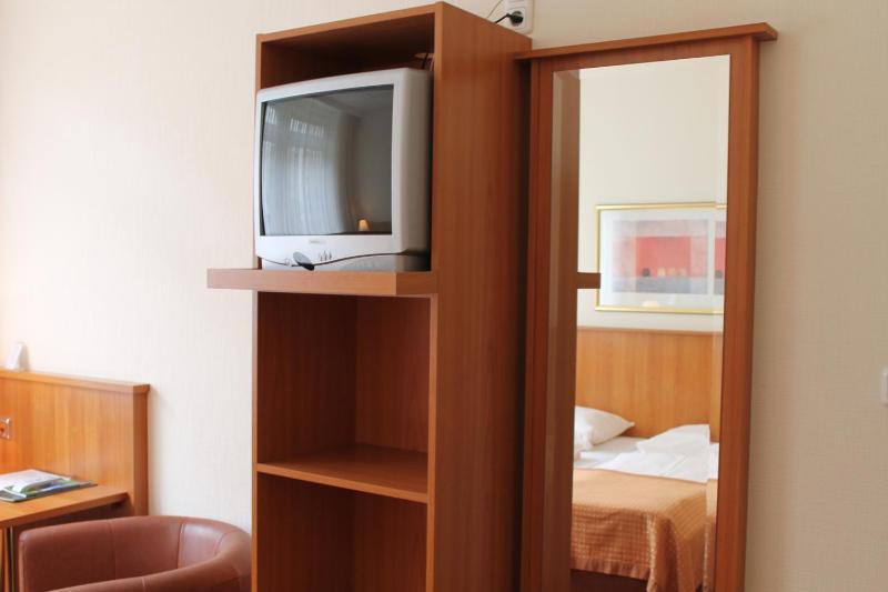 Traveller Hotel - image 29