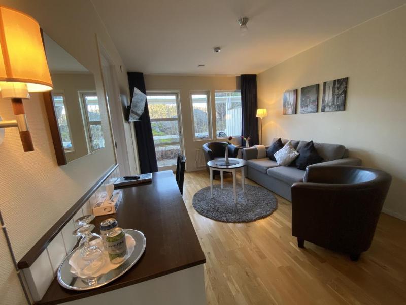 Superior Double Room image 3