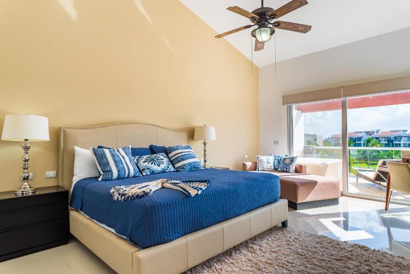 Casa Marbella Ocean View Penthouse apts - image 7