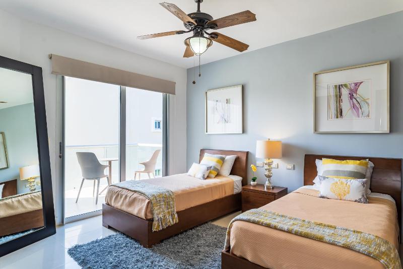 Casa Marbella Ocean View Penthouse apts - image 5