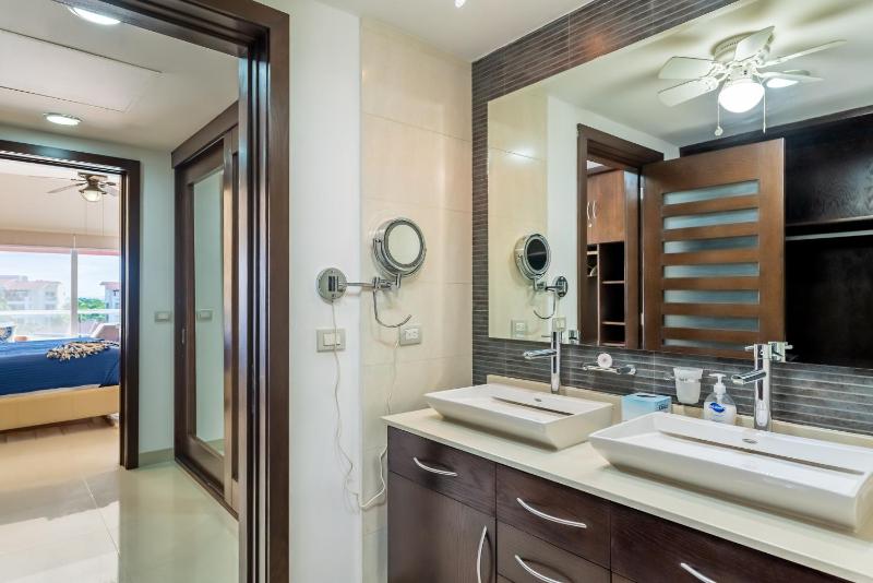 Casa Marbella Ocean View Penthouse apts - image 9