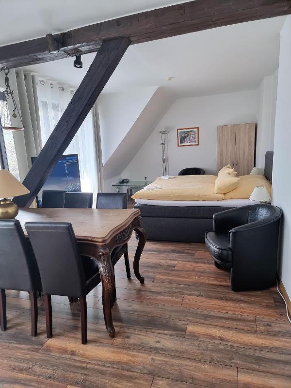 Apartment image 4