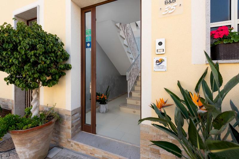 B&B A casa di Aurora rooms - image 3