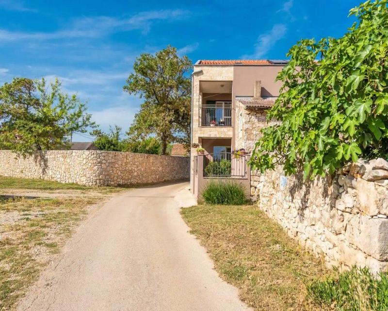 House Ruza - image 39