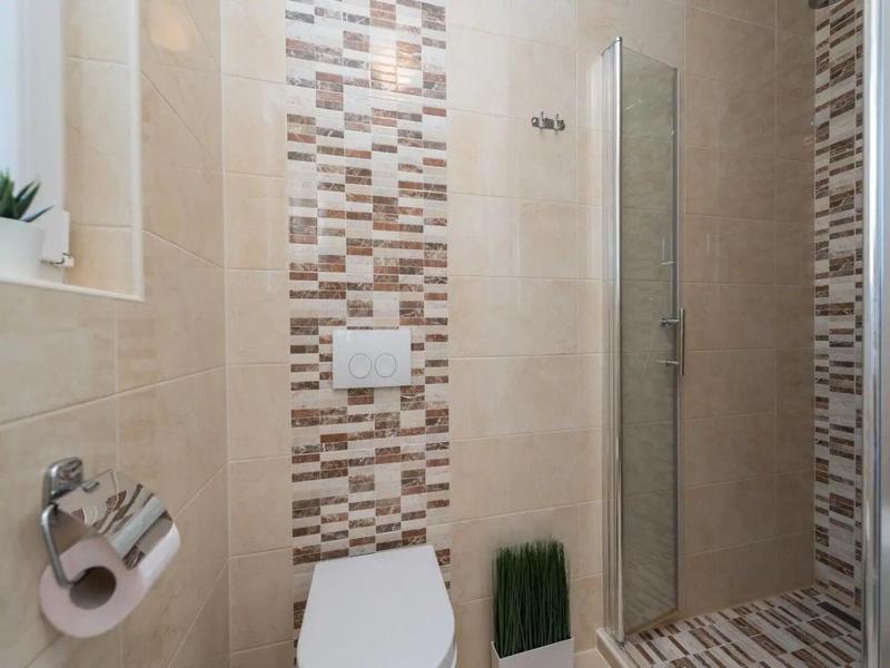 House Ruza - image 6