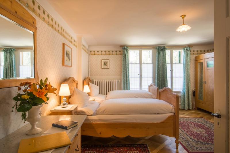 Superior Double or Twin Room Garden View image 1