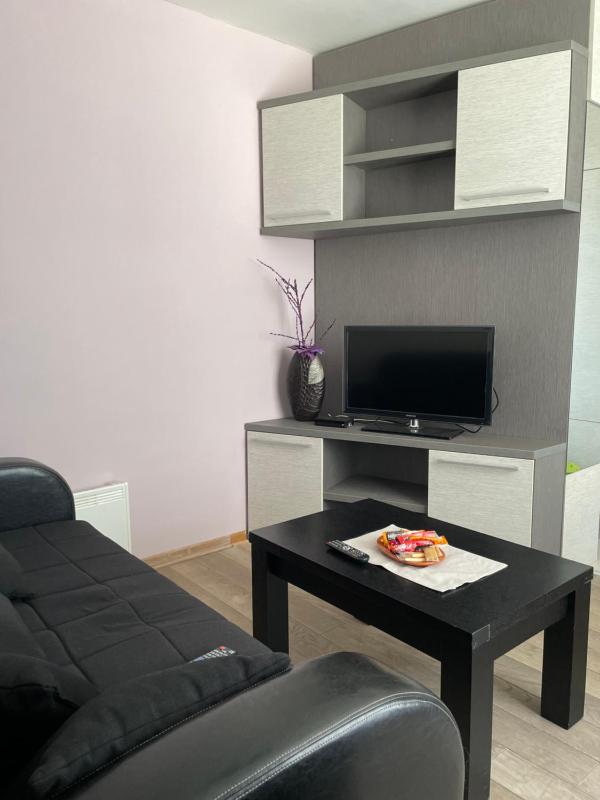 Kopaonik apartmani u Kraljevim Čardacima  Čar 27 i 6-13 - image 2