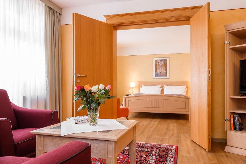Suite image 2