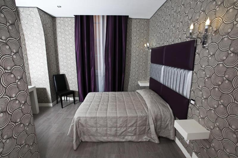 Superior Double or Twin Room image 3
