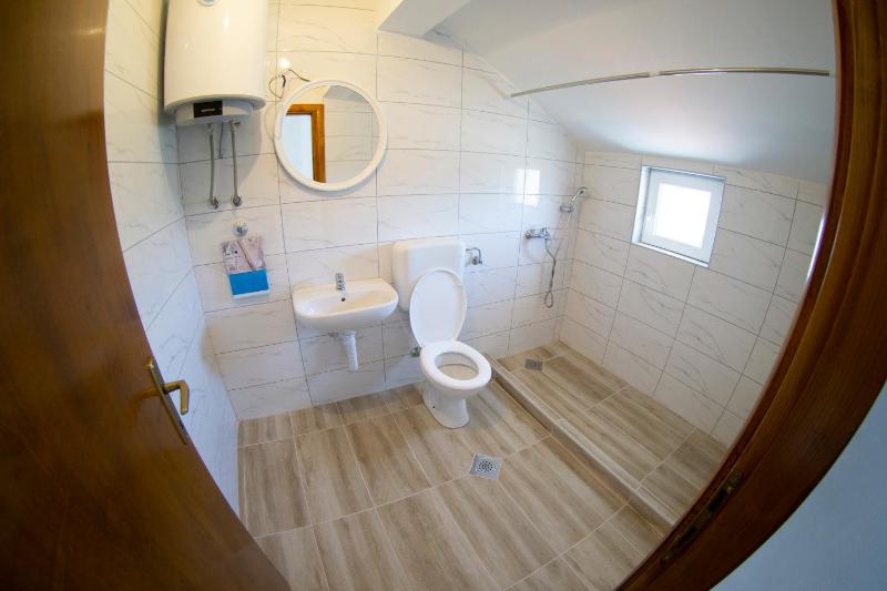 Apartmani Matej - image 12