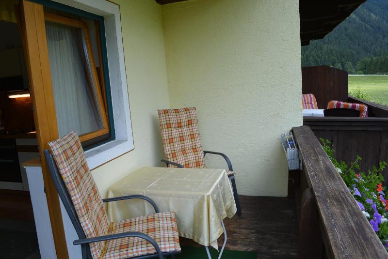 Double Room with Balcony (2 Adults + 1 Child) image 3