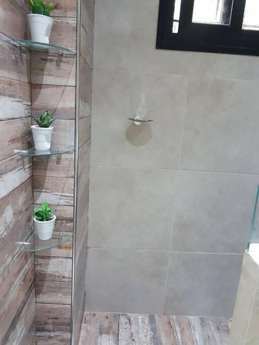 Bello departamento céntrico con cochera incluida!!! - image 10