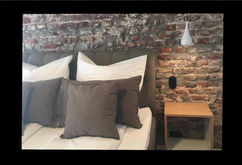 Square Rooms 20 - image 15