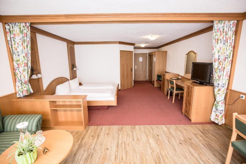 Hotel Gerbe - image 44