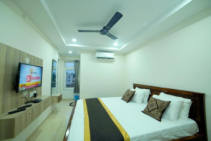 Hotel CannyStay RRR Marina - image 9