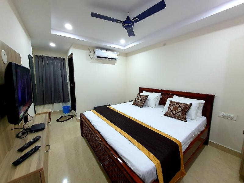 Hotel CannyStay RRR Marina - image 11