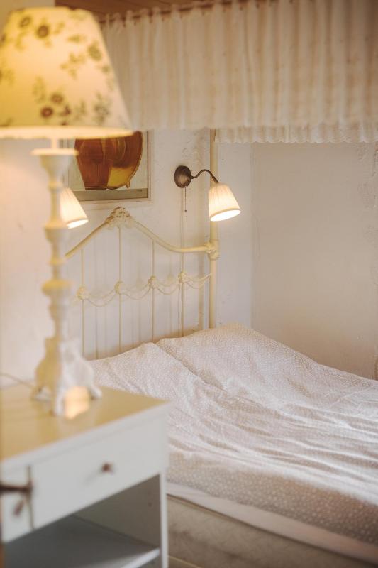 Double Room with Private External Bathroom image 3
