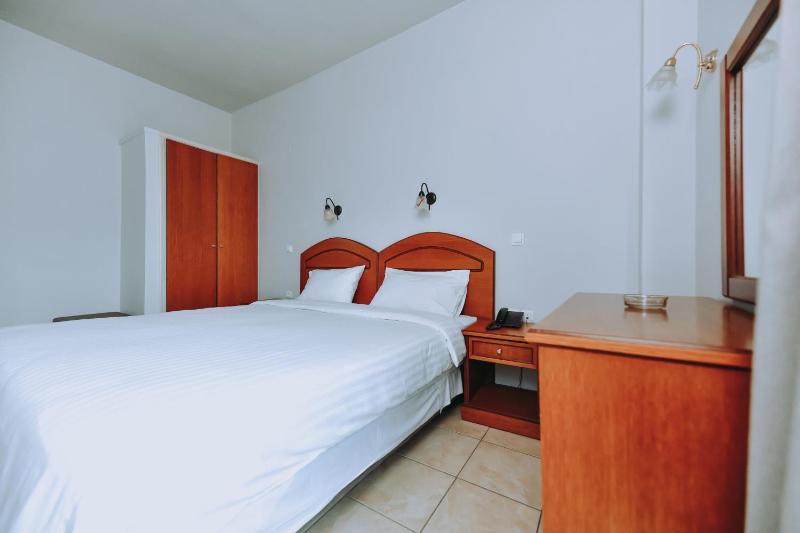  Economy Double or Twin Room - Breakfast Included image 3