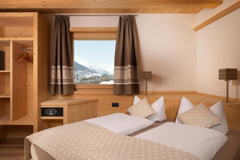 Double or Twin Room image 1