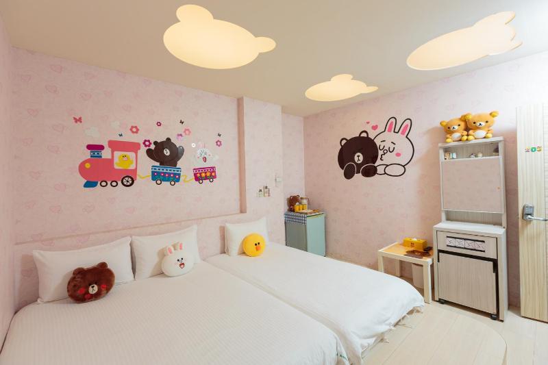 Warm Stay - image 23