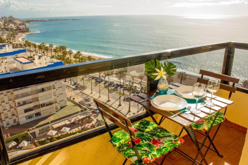 Aloha Playa Apartment with panoramic sea view and pools Images