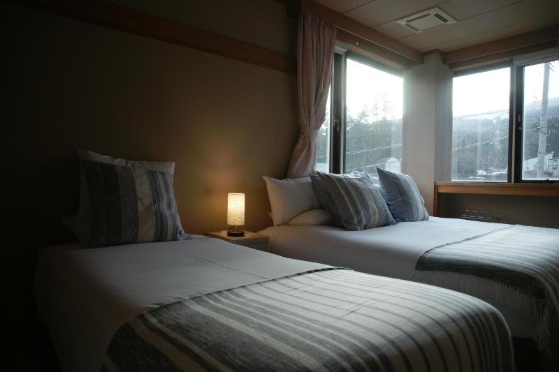 Red Fox Lodge Myoko - image 34