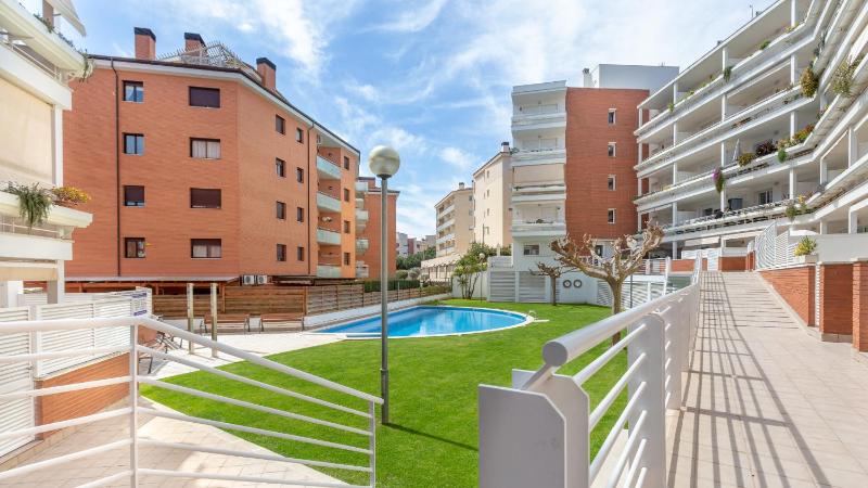 2 Kist02 - Lloret de Mar - image 5