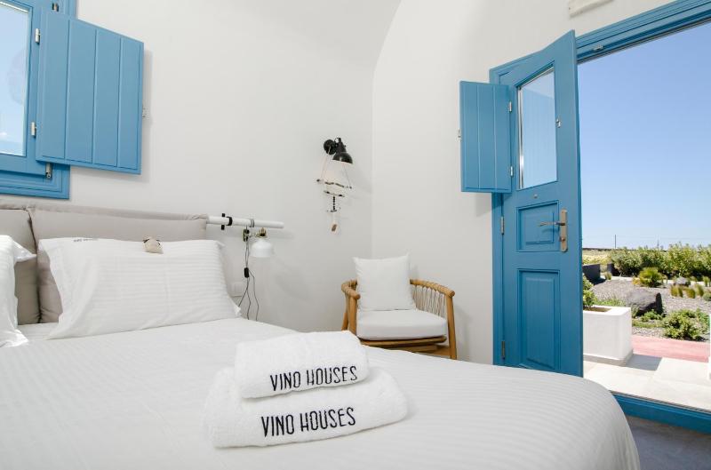 Vino Houses Santorini - image 30