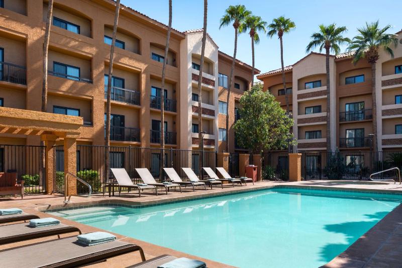 Sonesta Select Phoenix Camelback - image 28