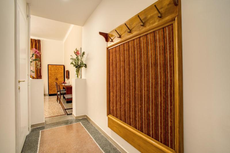 Triple Room image 4